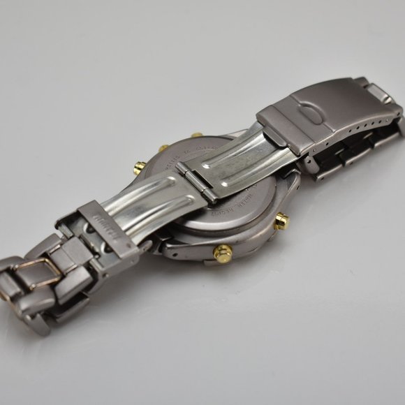 Paul Jardin Men Titanium Chronograph Watch - Picture 10 of 10